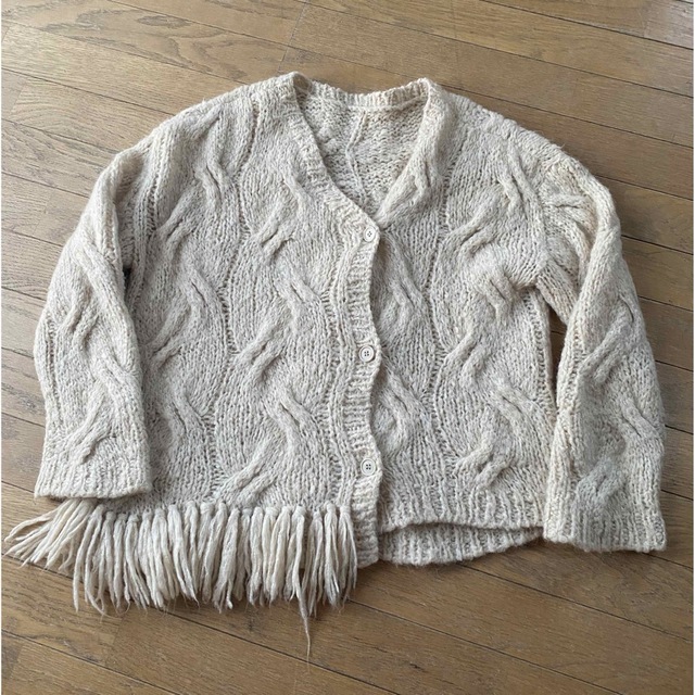 Ameri VINTAGE(アメリヴィンテージ)のAmerivintage DISTORTION CABLE CARDIGAN レディースのトップス(カーディガン)の商品写真