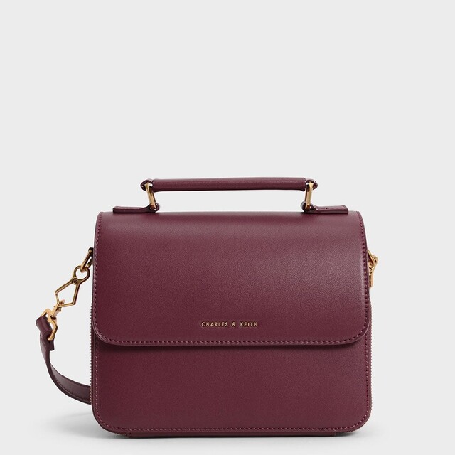 Charles & Keith ショルダーバッグ | フリマアプリ ラクマ