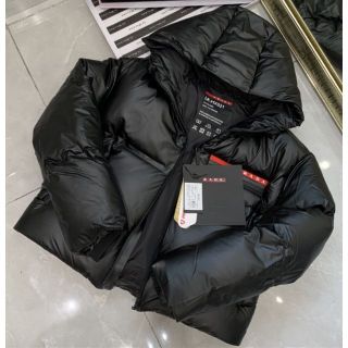 プラダ ショート ダウンジャケット(レディース)の通販 77点 | PRADAの ...