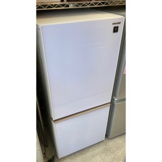 未使用に近い高品質シャープ150L冷蔵庫❗️