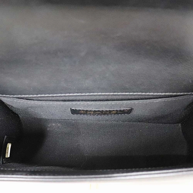 シャネル CHANEL ボーイ シャネル チェーン ショルダー バッグ 黒 レザー ヴィンテージゴールド金具 斜め掛け 2way 8118 - 2
