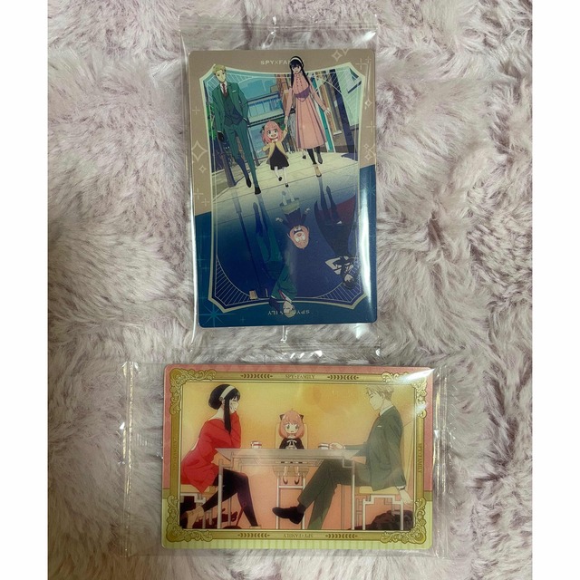 BANDAI(バンダイ)のスパイファミリー　ウエハースカード　フォージャー一家　2枚セット エンタメ/ホビーのアニメグッズ(カード)の商品写真