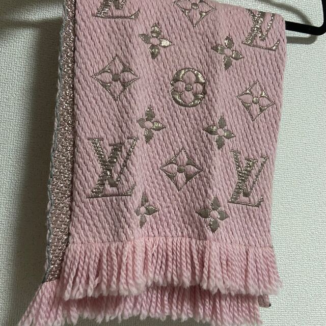 LOUIS VUITTON(ルイヴィトン)のルイヴィトン　マフラー レディースのファッション小物(マフラー/ショール)の商品写真