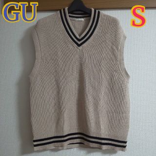 ジーユー(GU)の【美品】GU ウォッシャブルリラックスフィットチルデンニットベスト(ニット/セーター)