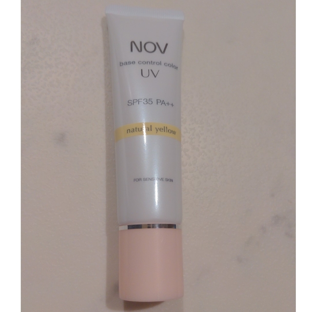 NOV(ノブ)のNOV ベースコントロールカラー UV ナチュラルイエロー コスメ/美容のベースメイク/化粧品(コントロールカラー)の商品写真