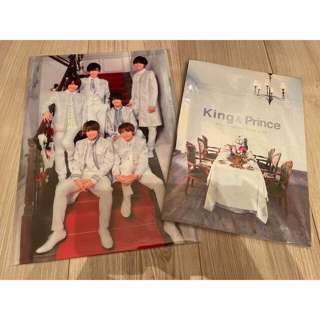 King & Prince 1stコンサート　パンフレット　クリアファイルセット エンタメ/ホビーのタレントグッズ(アイドルグッズ)の商品写真