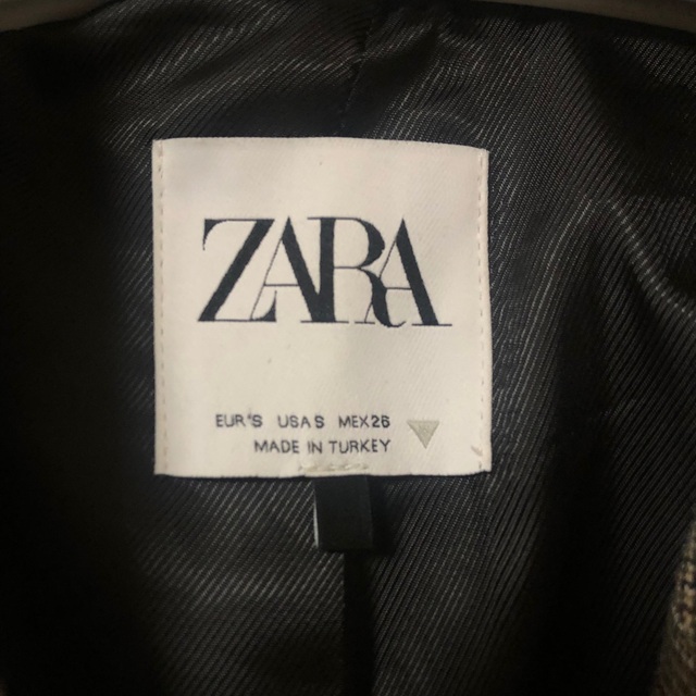 ZARA(ザラ)の【美品】ZARAダブルジャケット　オーバーサイズ　チェックブレザー レディースのジャケット/アウター(テーラードジャケット)の商品写真
