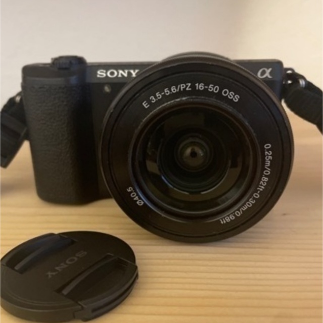 SONY(ソニー)のSONY α5100 パワーズームレンズキット スマホ/家電/カメラのカメラ(ミラーレス一眼)の商品写真