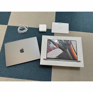 マック(Mac (Apple))の新品同様　Macbook Pro M1 14Inch 16GB 512GB(ノートPC)