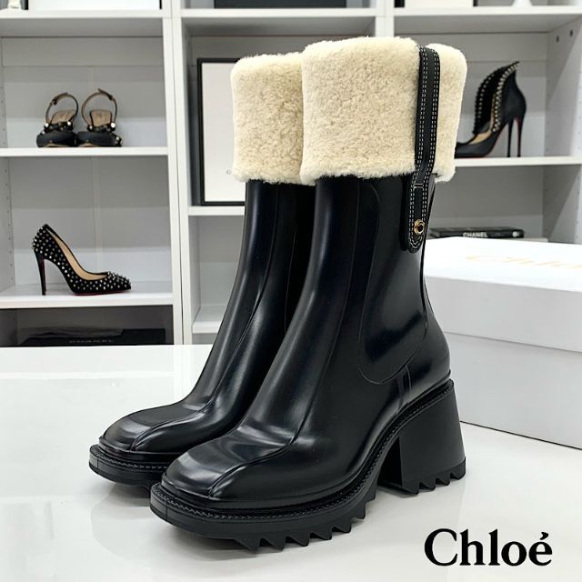 5369 未使用 クロエ Betty ラバー ボア ステッチ アンクルブーツ - ブーツ