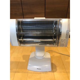 DAIKIN - セラムヒート 遠赤外線暖房機 DAIKIN ERFT11SS-Wの通販 by