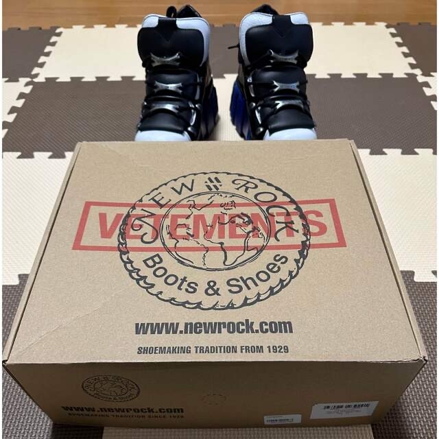 VETEMENTS(ヴェトモン)のVETEMENTS  NEW ROCK PLATFORM SNEAKERS メンズの靴/シューズ(スニーカー)の商品写真