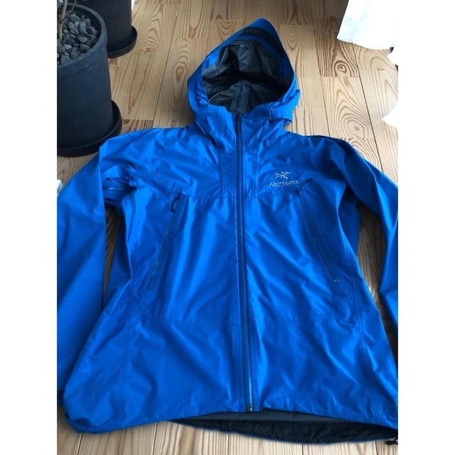 【極美品】ARC'TERYX BETA SL HYBRID JACKET ブルー