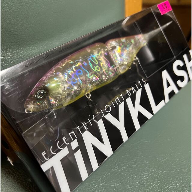 新品未開封 DRT TiNYKLASH low #長谷川ピンクver.3