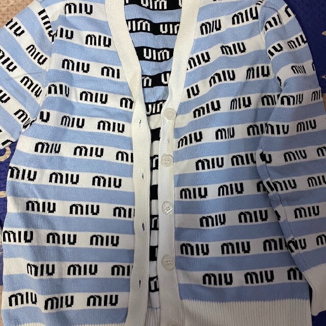 超歓迎 miumiu - カーディガン カシミア ミュウミュウ カーディガン