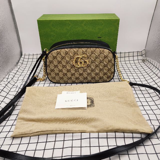 大人気！GUCCI GG マーモント スモール ショルダーバッグ レディース