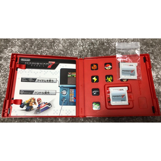 ニンテンドー3DS(ニンテンドー3DS)のマリオカート7 (ソフト２本) エンタメ/ホビーのゲームソフト/ゲーム機本体(携帯用ゲームソフト)の商品写真