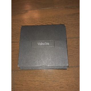 ヴァレクストラ(Valextra)のvalextra 財布(折り財布)