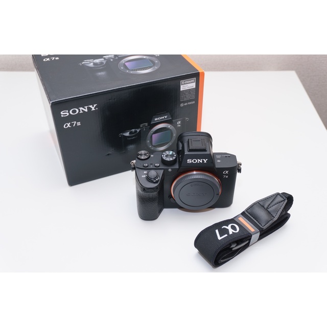 SONY(ソニー)のsony a7m3 a7iii body スマホ/家電/カメラのカメラ(ミラーレス一眼)の商品写真