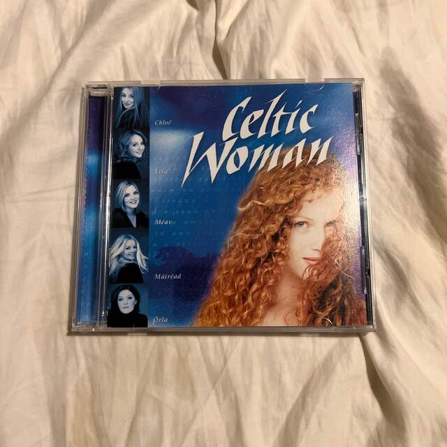 【CELTIC WOMAN】CD エンタメ/ホビーのCD(ワールドミュージック)の商品写真