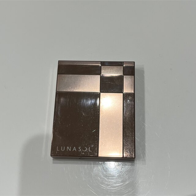 LUNASOL(ルナソル)のルナソル　モデリングフェースコンパクト コスメ/美容のベースメイク/化粧品(フェイスカラー)の商品写真
