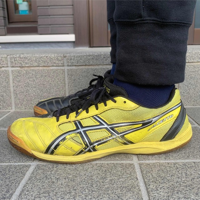 asics(アシックス)の28.5cm フットサルシューズ アシックス カルチェット スポーツ/アウトドアのサッカー/フットサル(シューズ)の商品写真