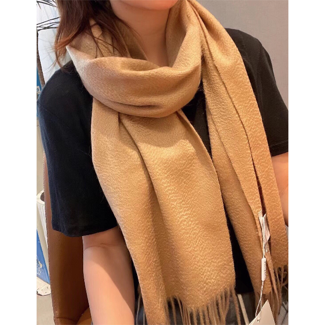 ベストセラー 希少 イッセイミヤケ シルク55%×ウール40%混入 大判