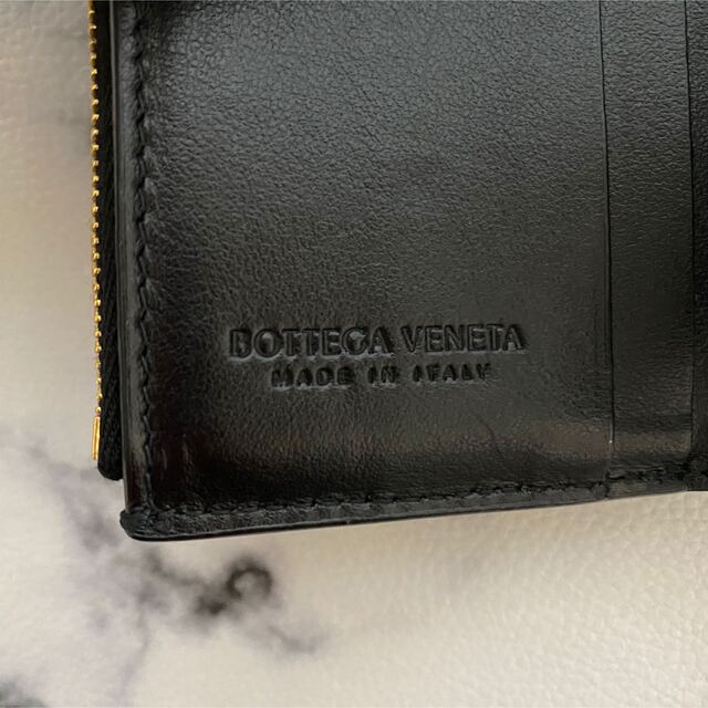 Bottega Veneta(ボッテガヴェネタ)の❤️ボッテガヴェネタ❤️カセット 三つ折りファスナーウォレット レディースのファッション小物(財布)の商品写真