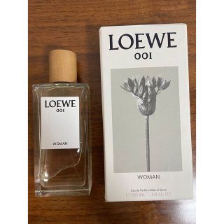 ロエベ(LOEWE)のロエベ 001 ウーマン オードパルファム　100ml(香水(女性用))