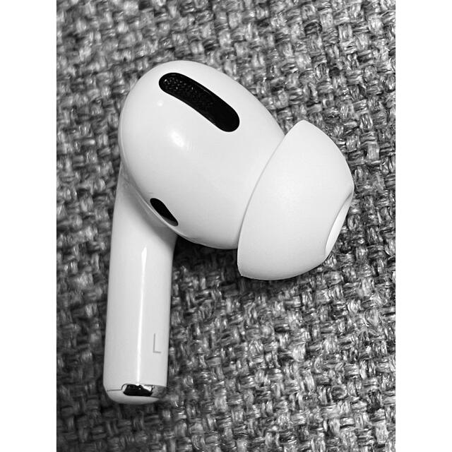 Apple(アップル)のApple AirPods Pro 片耳 L 片方 左耳 902 スマホ/家電/カメラのオーディオ機器(ヘッドフォン/イヤフォン)の商品写真