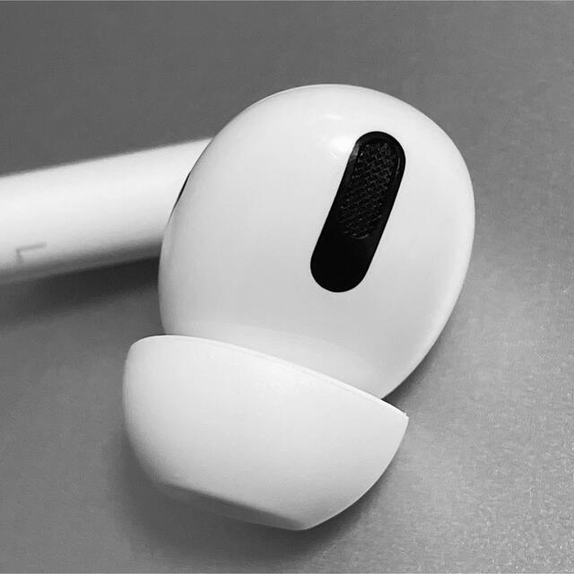 Apple(アップル)のApple AirPods Pro 片耳 L 片方 左耳 902 スマホ/家電/カメラのオーディオ機器(ヘッドフォン/イヤフォン)の商品写真