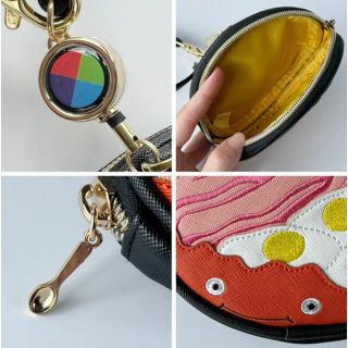 ハウルの動く城　リール付コインカードケース　カルシファーとベーコンエッグ(財布)