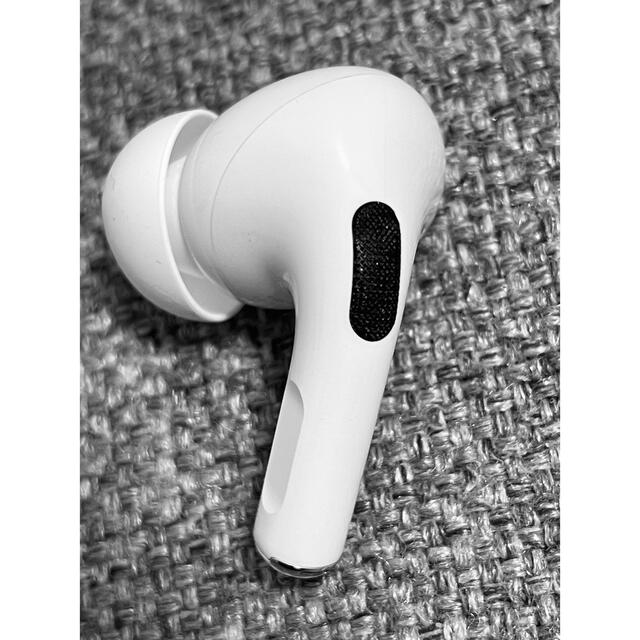 Apple(アップル)のApple AirPods Pro 片耳 L 片方 左耳 579 スマホ/家電/カメラのオーディオ機器(ヘッドフォン/イヤフォン)の商品写真