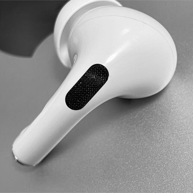 Apple(アップル)のApple AirPods Pro 片耳 L 片方 左耳 579 スマホ/家電/カメラのオーディオ機器(ヘッドフォン/イヤフォン)の商品写真