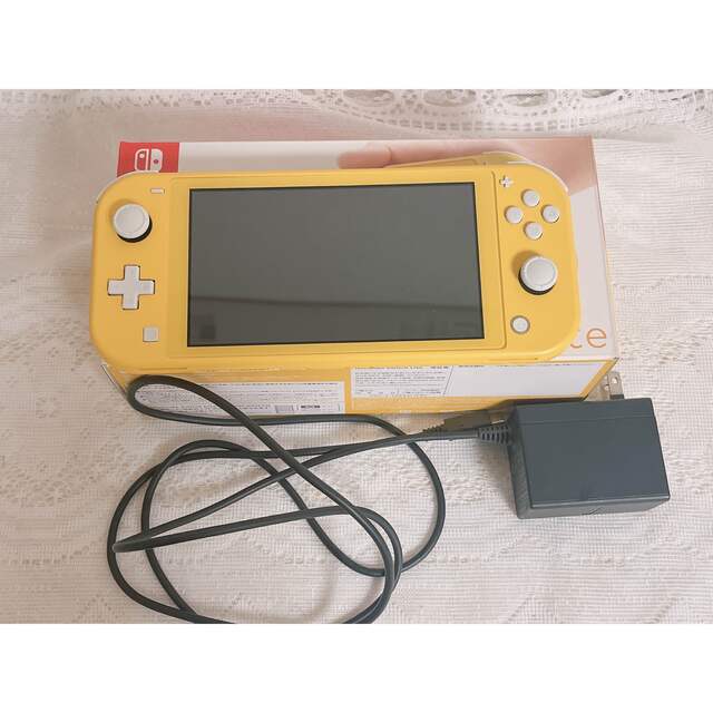 Nintendo Switch Lite イエロー