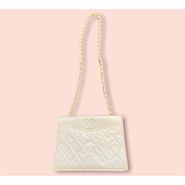 CHANEL(シャネル)のCHANEL ヴィンテージ　チェーンバッグ　チェーンショルダー　マトラッセ レディースのバッグ(ショルダーバッグ)の商品写真