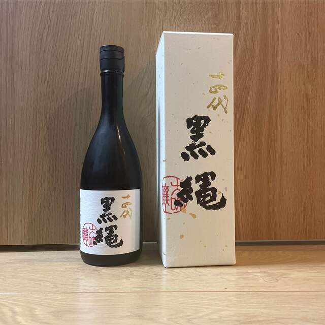 日本酒　十四代　黒縄　720ml