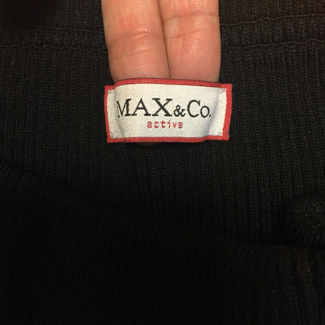 Max & Co.(マックスアンドコー)の【ハピ様専用】MAX&Co. マックス&コー シルクスカート 黒 44 レディースのスカート(ひざ丈スカート)の商品写真