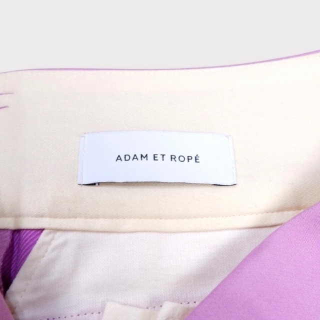 Adam et Rope'(アダムエロぺ)のADAM ET ROPE【コットンセンタープレスワイドパンツ】 レディースのパンツ(カジュアルパンツ)の商品写真