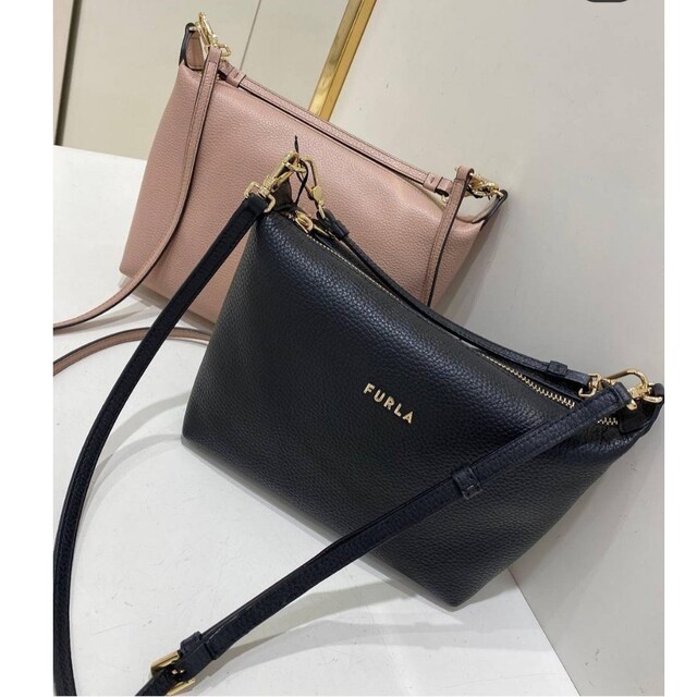 新品 FURLA フルラ ショルダーバッグ