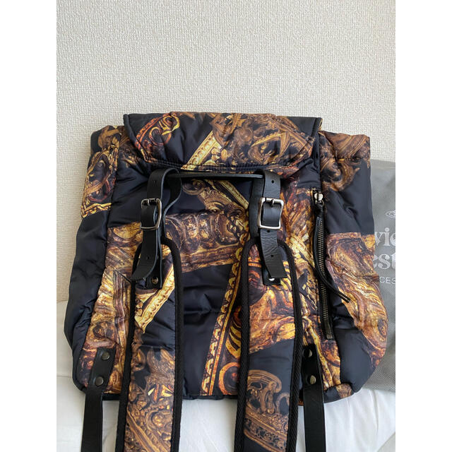 専用出品 ヴィヴィアンウエストウッド 額縁 リュック 保存袋付き | www