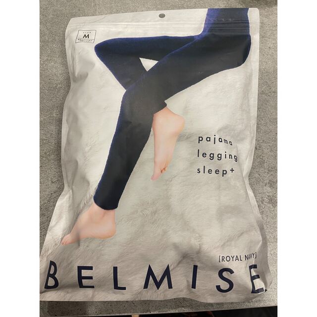 BELMISE 新品未使用　ネイビー　M レディースのレッグウェア(レギンス/スパッツ)の商品写真