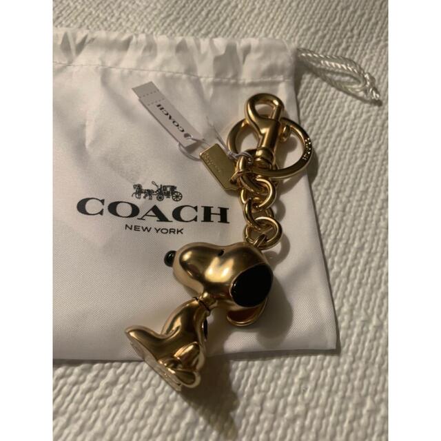 新品 COACH ×スヌーピー  コラボ　キーリング  バッグ　チャーム