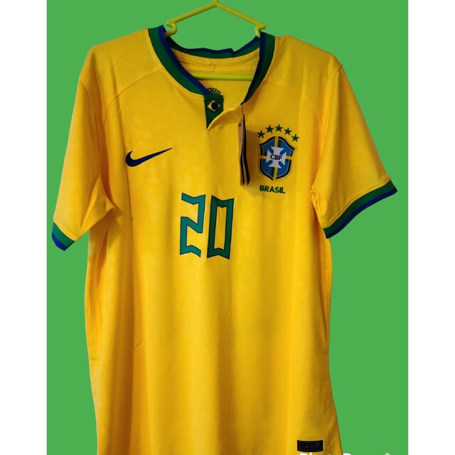 NIKE(ナイキ)のブラジル代表 2022-2023年 ホーム レプリカユニフォーム スポーツ/アウトドアのサッカー/フットサル(その他)の商品写真