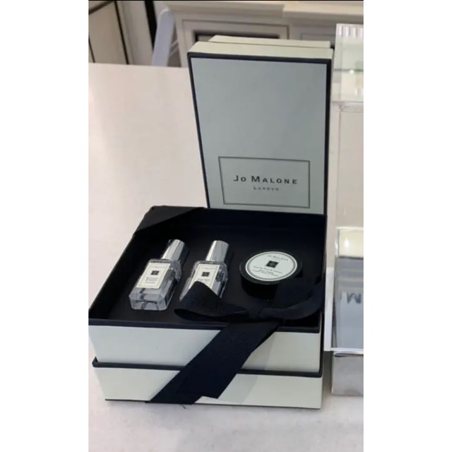 ★限定☆JO MALONE☆ミニチュアフレグランス＆ボディーセット