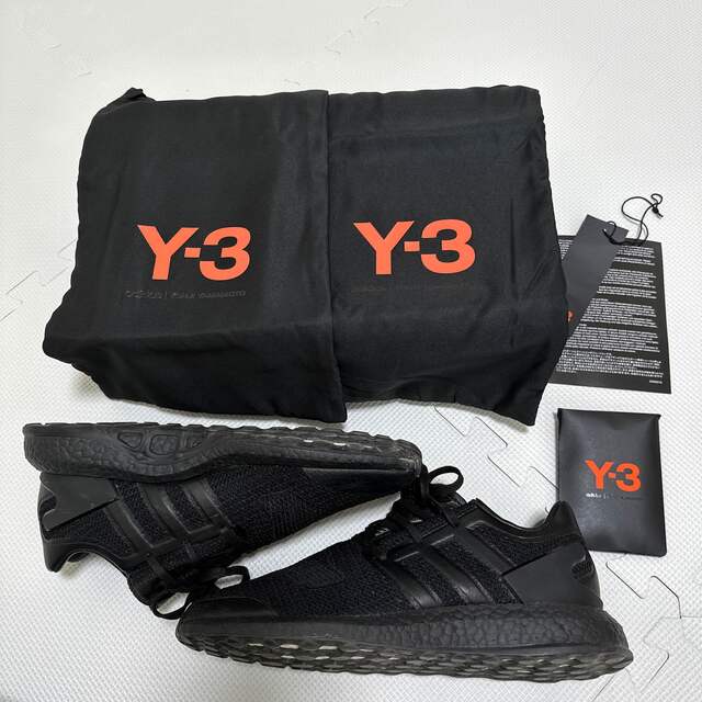 Y-3(ワイスリー)のY-3 PUREBOOST  オールブラック　27.5cm メンズの靴/シューズ(スニーカー)の商品写真