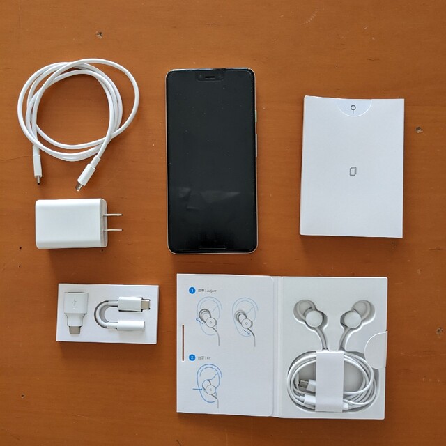 ポンパドー ビター Pixel 3 XL 128GB ホワイト SIMフリー美品 付属品