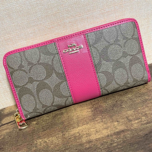 COACH(コーチ)の新品 COACH コーチ 52859 シグネチャー PVC レザー 長財布 レディースのファッション小物(財布)の商品写真