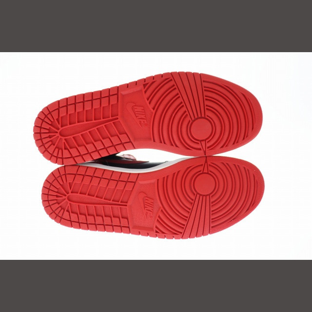 NIKE(ナイキ)のナイキ NIKE エア ジョーダン 1 レトロ ブレッド 136066-061 メンズの靴/シューズ(スニーカー)の商品写真