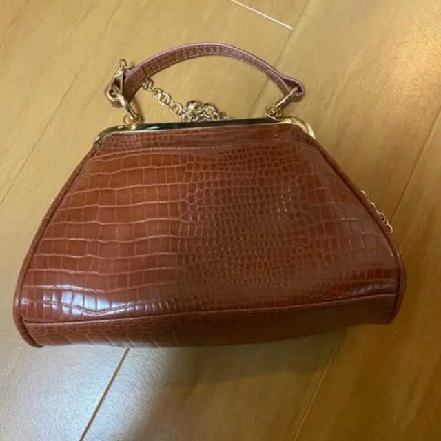 moussy(マウジー)のmoussy /マウジー　FAUX CROCO CRASP バッグ レディースのバッグ(ショルダーバッグ)の商品写真